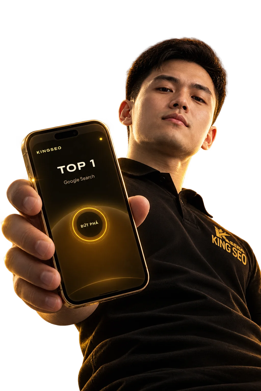 Chuyên viên KingSEO cầm điện thoại hiển thị TOP 1 Google Search